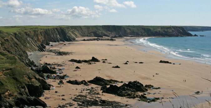 dog friendly cottages pembrokeshire, self catering in pembrokeshire